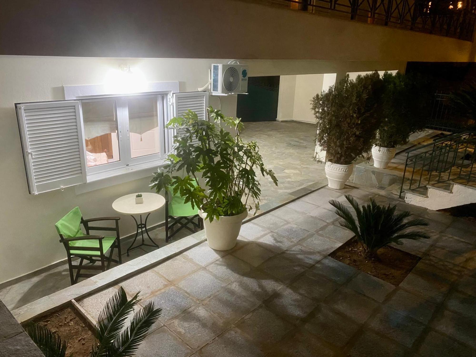 Nikos Apartment Σπάτα Εξωτερικό φωτογραφία